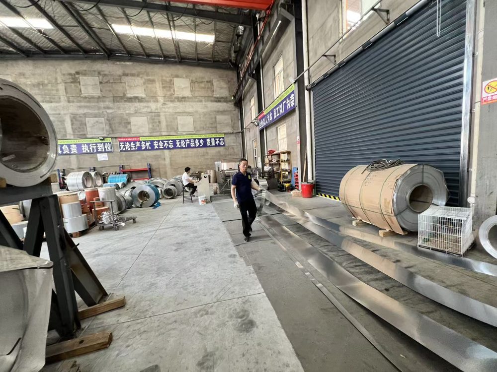 楚汉顶墙工厂实景