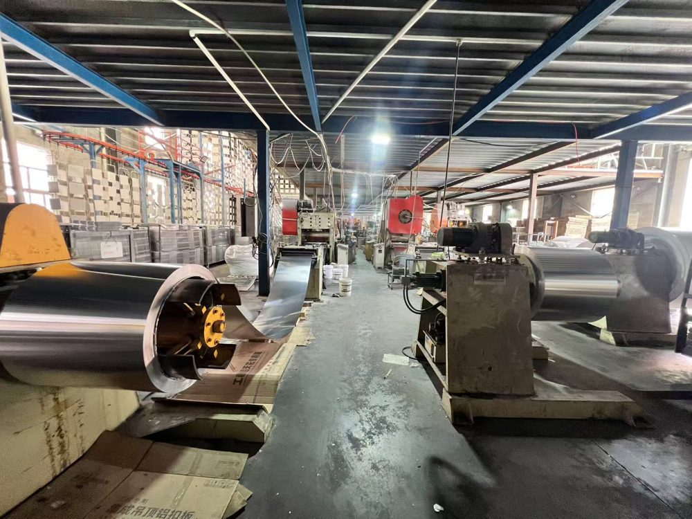 楚汉顶墙工厂实景