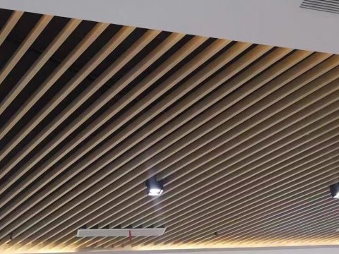 某产业园办公楼铝单板幕墙